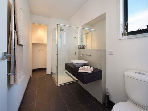 Daydream Cottage - Travel Agents 4