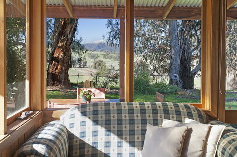 Bluegum Ridge Cottages - Travel Search 19