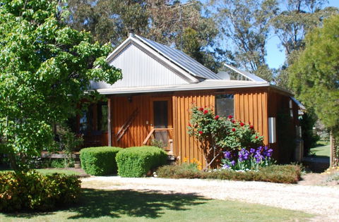 Bluegum Ridge Cottages - Travel Search 8