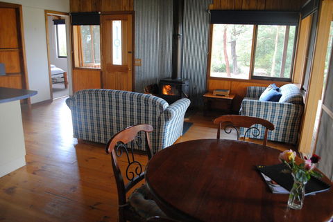 Bluegum Ridge Cottages - Travel Search 13