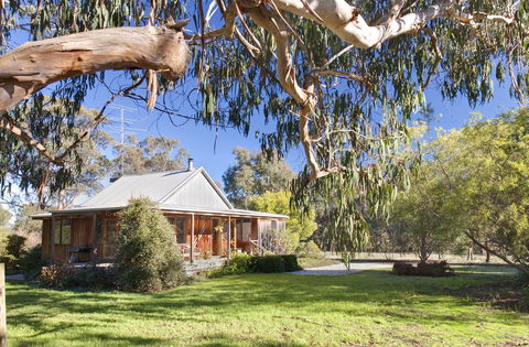 Bluegum Ridge Cottages - Travel Search 7
