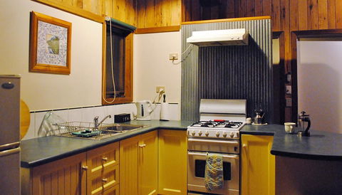 Bluegum Ridge Cottages - Travel Search 16