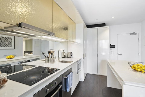 Complete Host Manhattan Apartments - Tourism Guide 5