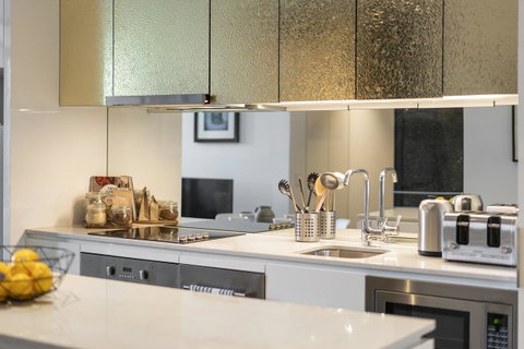Complete Host Manhattan Apartments - Tourism Guide 12