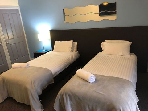 Avala Accommodation Daylesford - Travel Agents 1