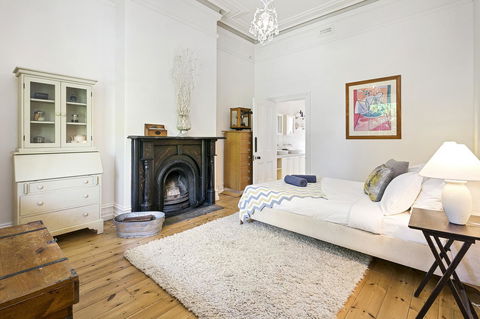 Windermere Fitzroy - Rejuvenate Stays - Tourism Guide 1