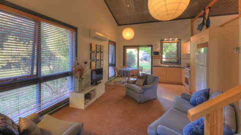 Aspens Springs Farmstay - Travel Search 18