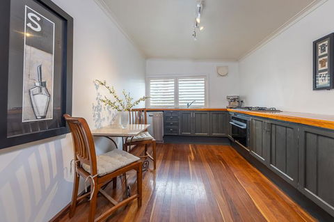 Chestnut Daylesford - Travel Agents 2