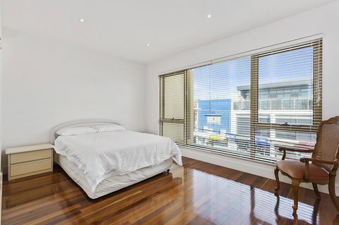 Balwyn Boutique Apartments - Travel Agents 4
