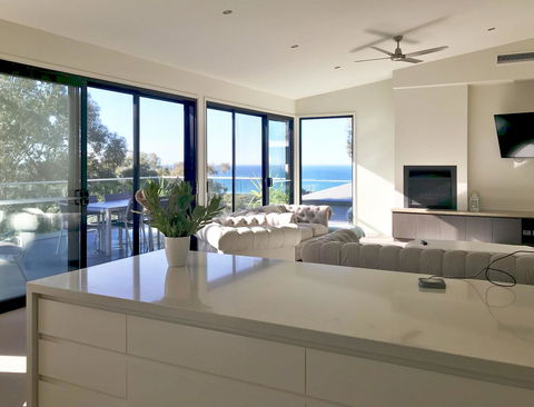 Lorne Sea View Terrace House - Travel Agents 3