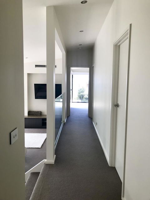 Lorne Sea View Terrace House - Travel Agents 24