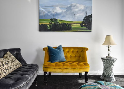 Daylesford Art Motel - Travel Agents 5