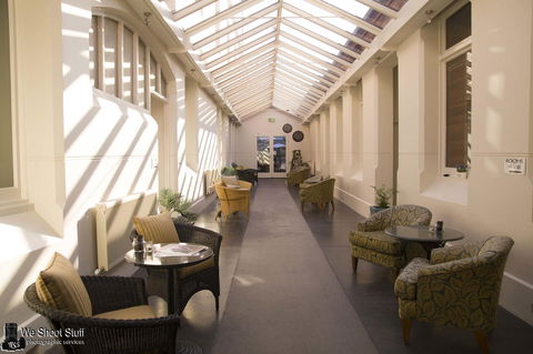 Ansonia On Lydiard - Tourism Guide 11