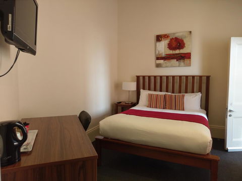 Ansonia On Lydiard - Tourism Guide 25