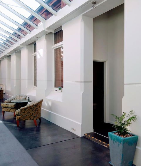 Ansonia On Lydiard - Tourism Guide 23