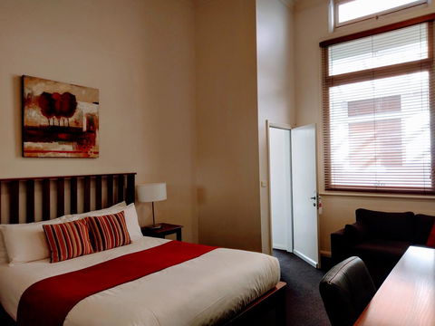 Ansonia On Lydiard - Tourism Guide 43