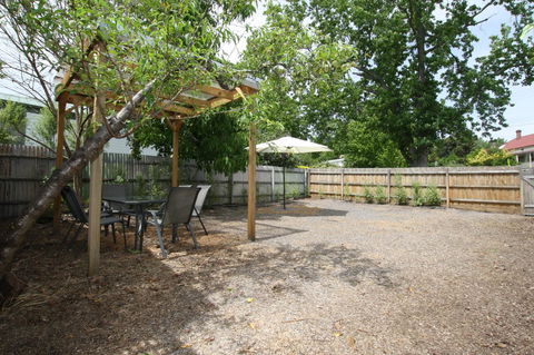 A Stroll Away - Tourism Guide 11