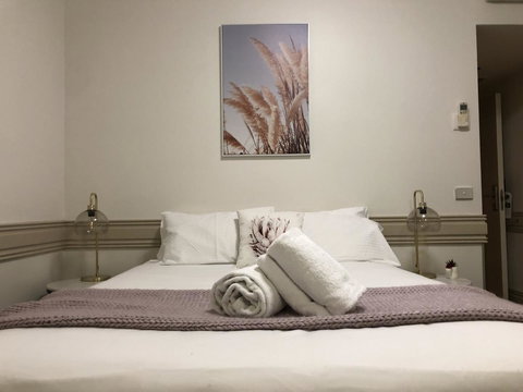 Beaumont Kew Apartments - Tourism Guide 7