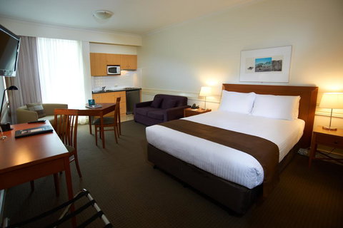 Beaumont Kew Apartments - Tourism Guide 23