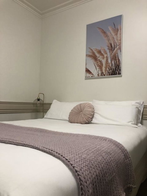 Beaumont Kew Apartments - Tourism Guide 5