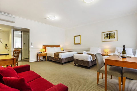 Beaumont Kew Apartments - Tourism Guide 33