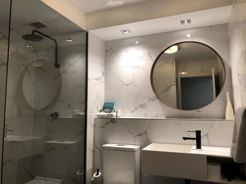 Beaumont Kew Apartments - Tourism Guide 10