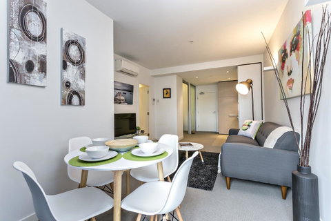 Complete Host Leopold Apartments - Tourism Guide 19