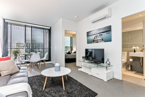Complete Host Leopold Apartments - Tourism Guide 20
