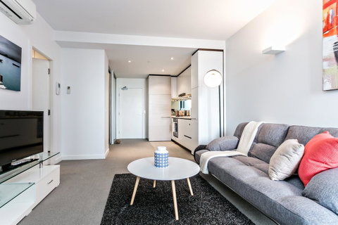 Complete Host Leopold Apartments - Tourism Guide 24