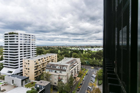 Complete Host Leopold Apartments - Tourism Guide 18