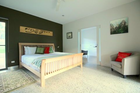 3 Bells Alpine Cottage - Travel Agents 9