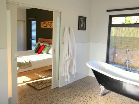 3 Bells Alpine Cottage - Travel Agents 8