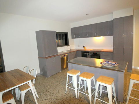 3 Bells Alpine Cottage - Travel Agents 4