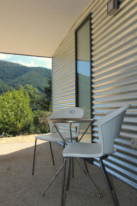 3 Bells Alpine Cottage - Travel Agents 1