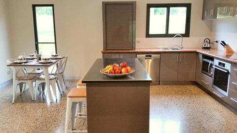 3 Bells Alpine Cottage - Travel Agents 14