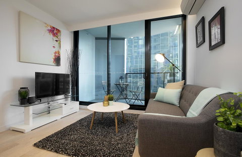 Complete Host CBD Lighthouse Apartments - Tourism Guide 5