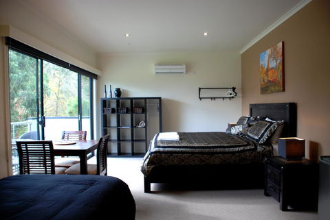 Deville At Healesville - Tourism Guide 9