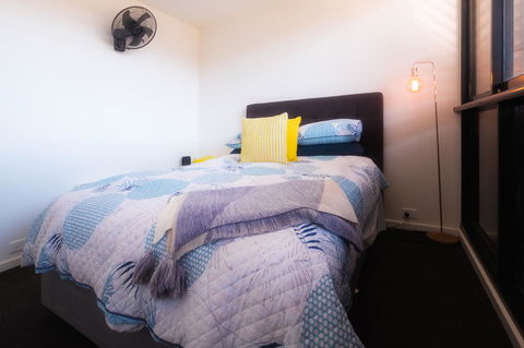 Waterfront Apt 234 Marinaquays - Travel Search 18