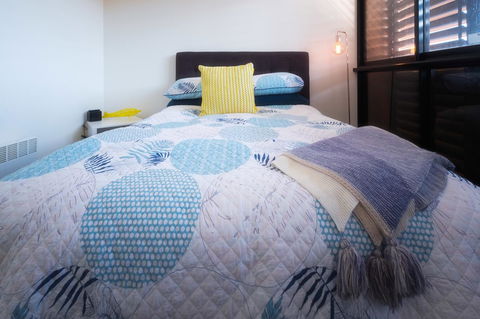 Waterfront Apt 234 Marinaquays - Travel Search 19