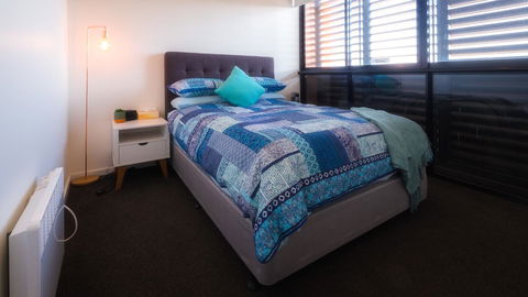 Waterfront Apt 234 Marinaquays - Travel Search 24