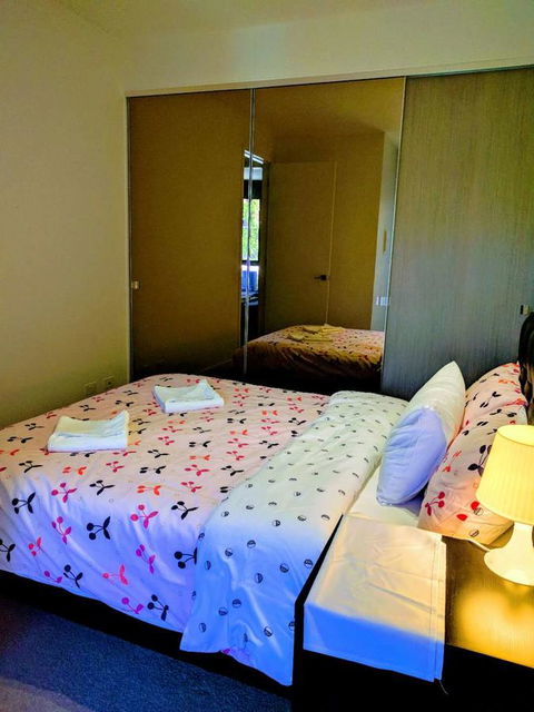 Camberwell Burke Road Apartment - Travel Search 4