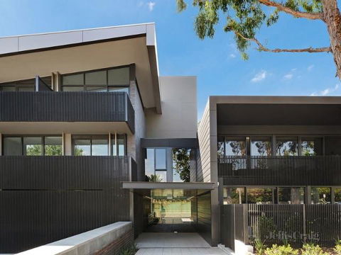Camberwell Burke Road Apartment - Travel Search 13