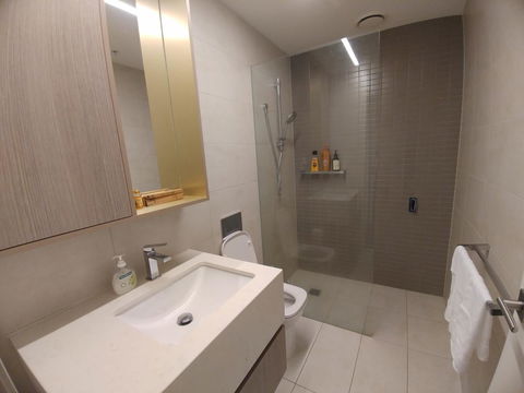 Camberwell Burke Road Apartment - Travel Search 9