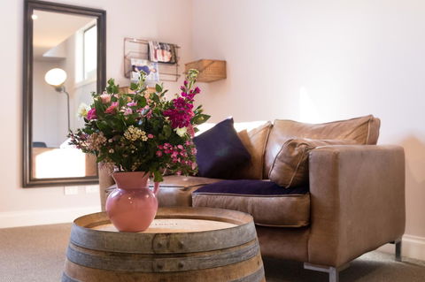 The Old Mechanics - Tourism Guide 16