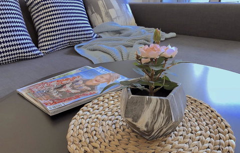 Pride Fawkner Apartments - Tourism Guide 4