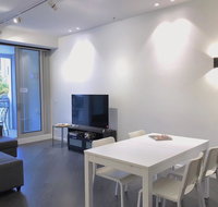 Pride Fawkner Apartments - Tourism Guide