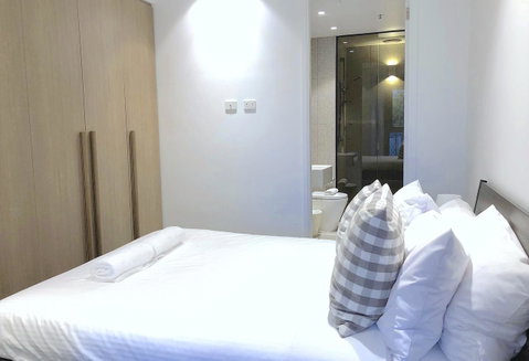 Pride Fawkner Apartments - Tourism Guide 1