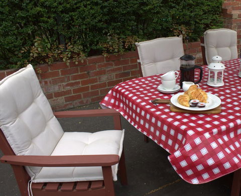 Airleigh-Rose Cottage - Tourism Guide 34