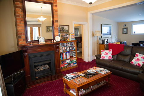 Airleigh-Rose Cottage - Tourism Guide 26