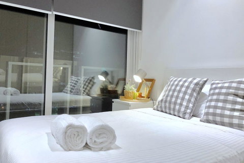 Fawkner Apartment Bay-view 5 - Tourism Guide 26